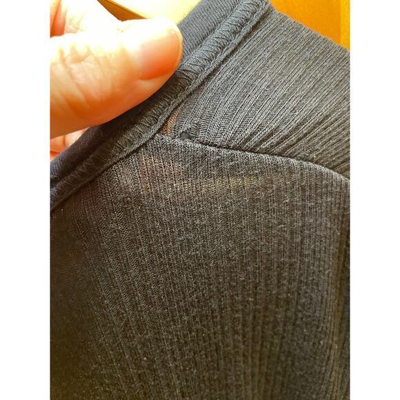 Rag & Bone Women Small Longsleeve Sheer Scoop Neck Textured Raw Hem Black Top - Picture 8 of 9